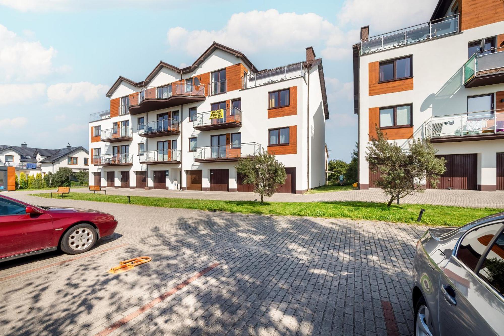 Przestronny Z Parkingiem We Wladyslawowie By Renters Apartamento *